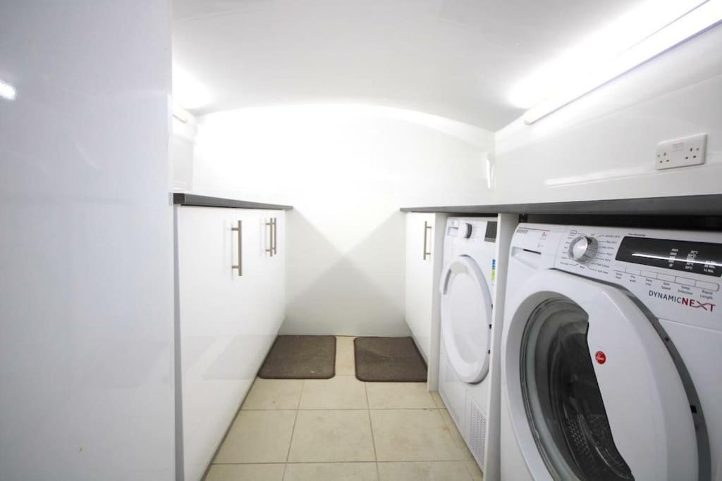 South Kensington Flat Close To Hyde Park Londra Dış mekan fotoğraf